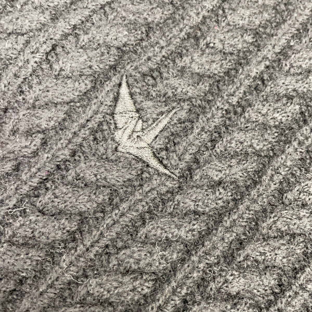 1piu1uguale3 Uno Piu Uno Uguale Tre 【美品】MRK278-WNY043 CRAZY CABLE CREW Logo刺绣 圆领毛衣/上衣