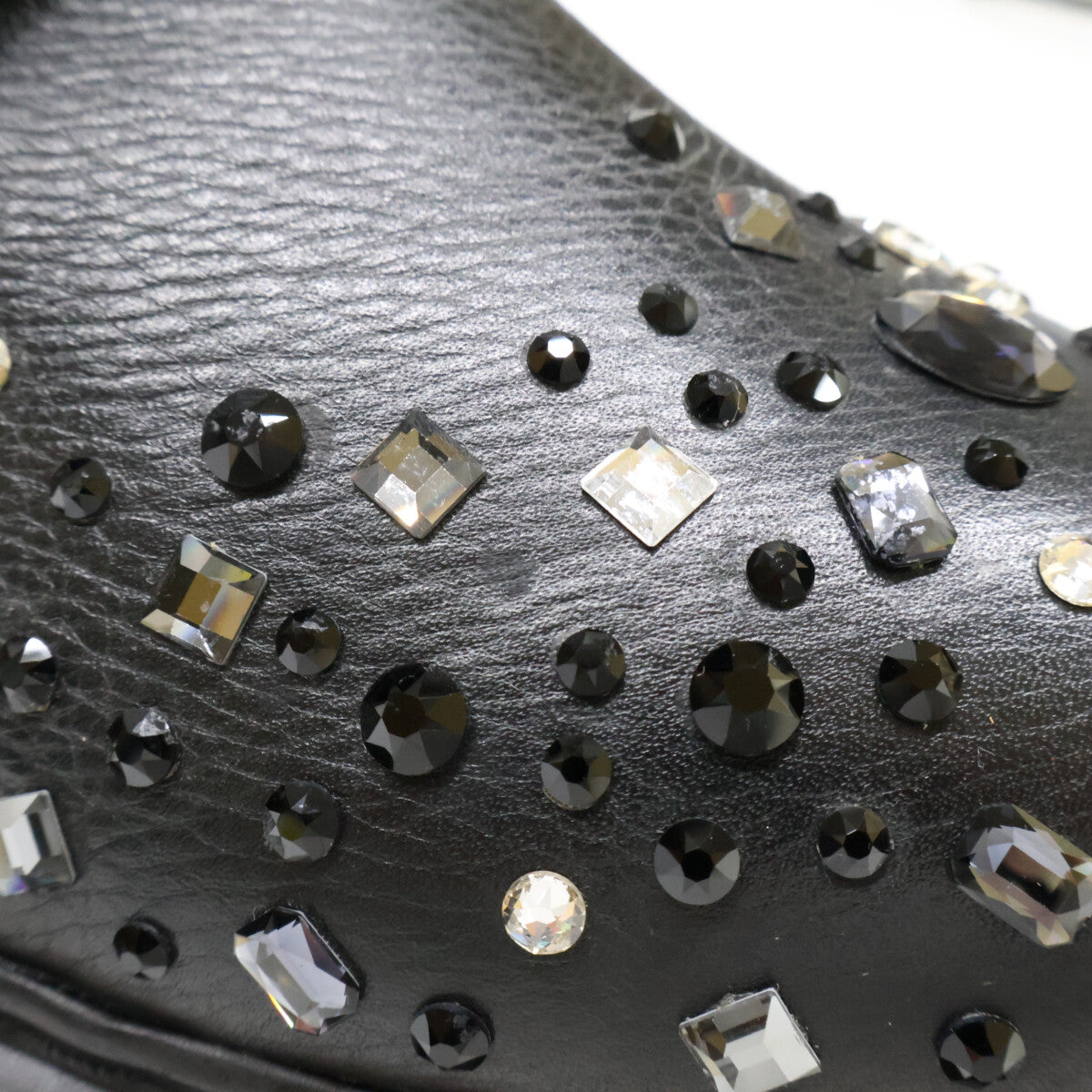 PIET 【Pristine Condition】Swarovski Lunar New Year Crystal Platform Leather Shoes