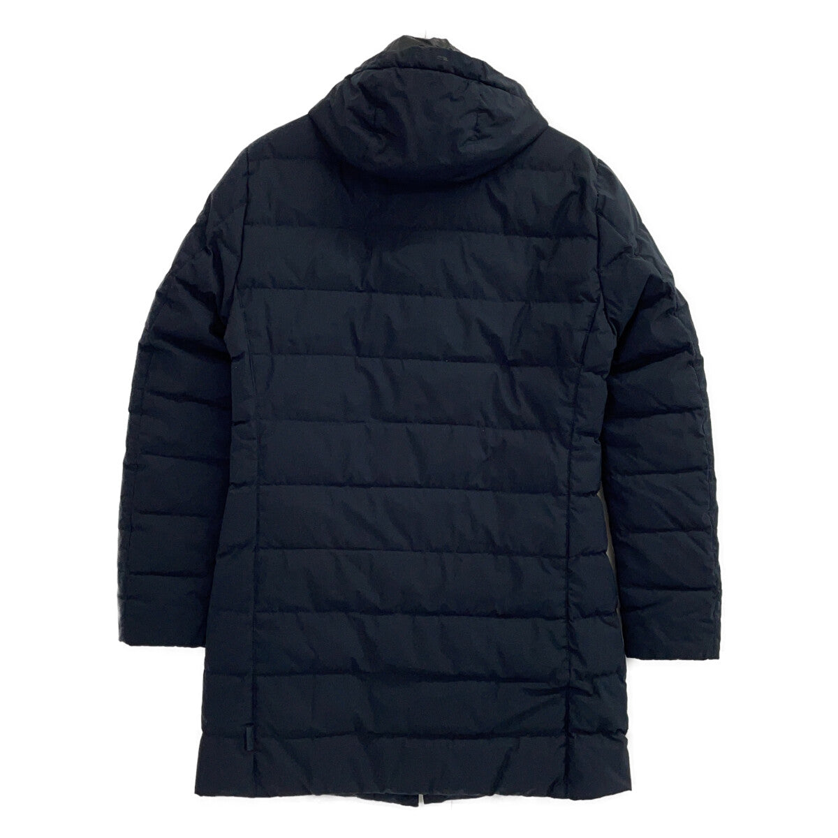 PI064UL Laminar Black 2-Layer Windstopper Coat 46 Men's