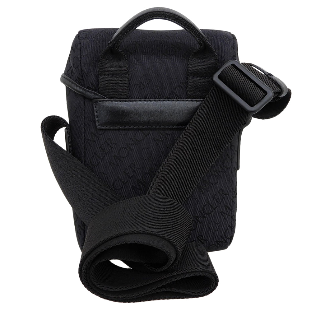 MONCLER モンクレール 美品 SPREAD CROSS BODY クロスボディショルダーバッグ メンズ ブラック 22年製 ショルダーバッグ