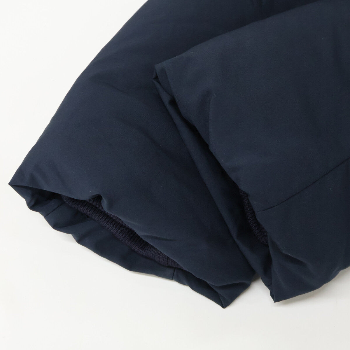 【国内正品】HWM026P4004WT3 BARROW 巴罗 光滑塔夫绸 长款羽绒服 大衣 38 女士