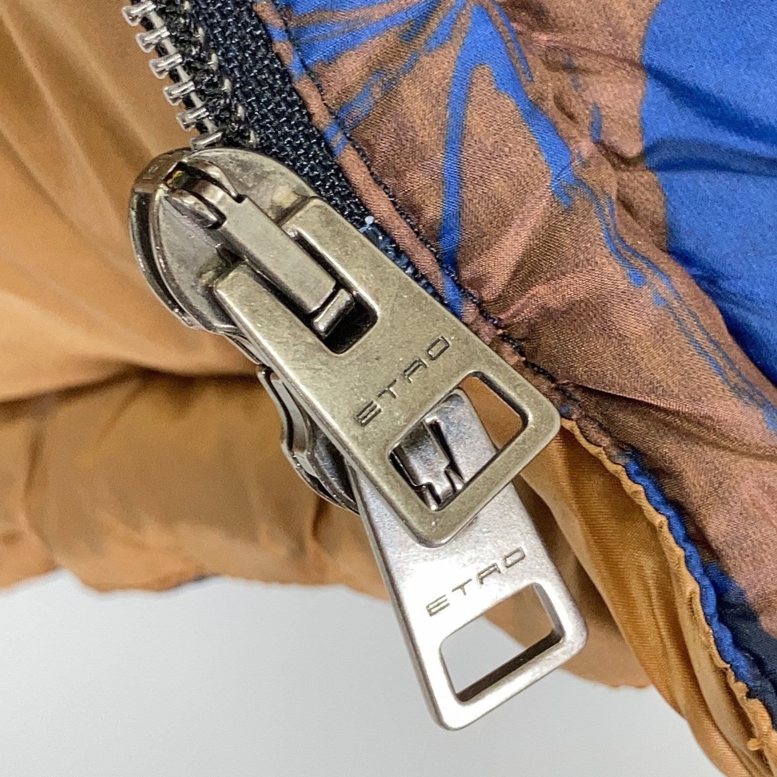 ETRO エトロ 192-1S285-5518 ブルー×ブラウン ナイロン メープルリーフプリント フーデッドダウンジャケット ジャケット