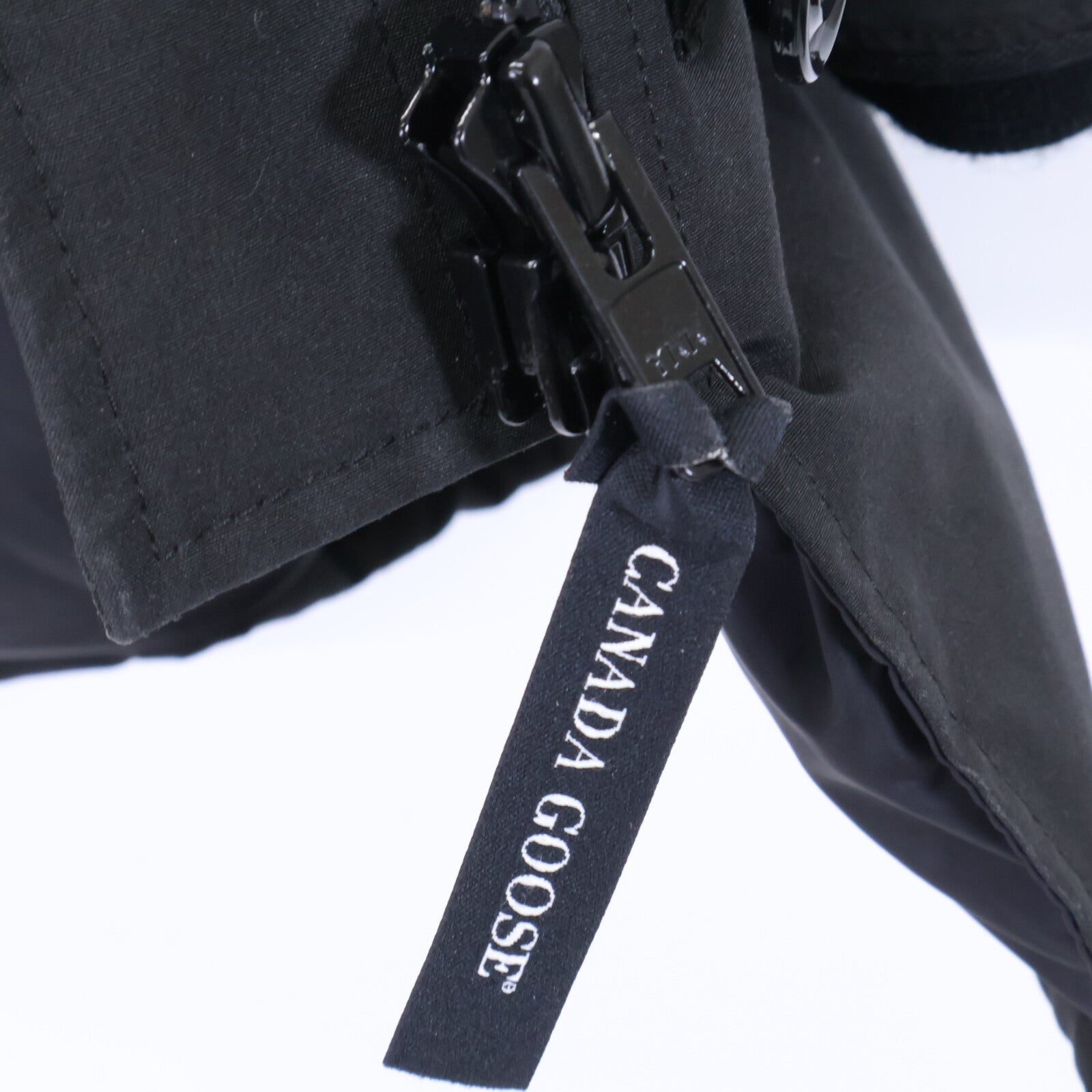CANADA GOOSE カナダグース 【国内正規（株）サザビーリーグ】2603JL BRONTE PARKA ブロンテパーカ ファー付ダウン コート