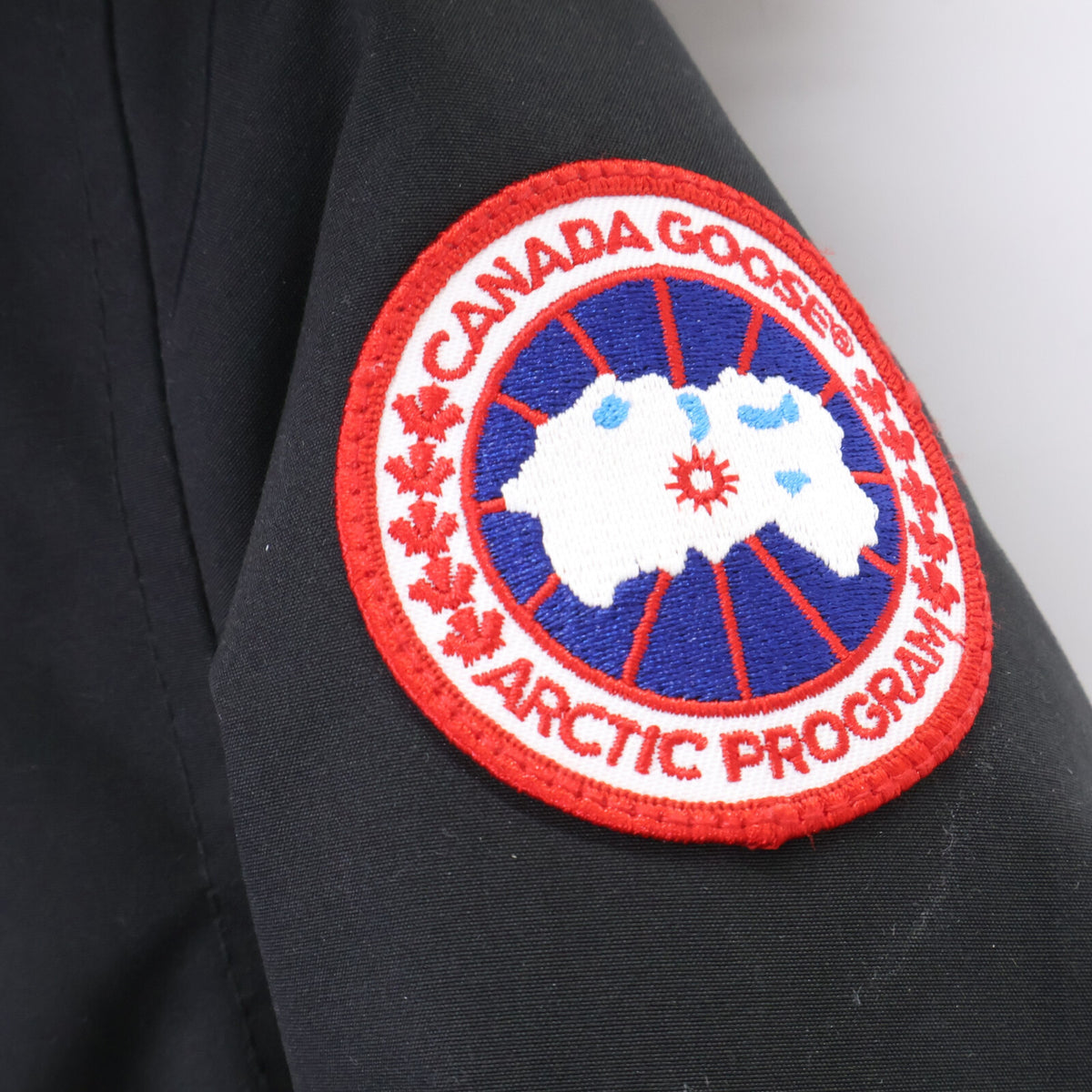 CANADA GOOSE Canada Goose domestic authorized (Sazaby League Co., Ltd.) 2603JL BRONTE PARKA Bronte Parka fur-trimmed down coat