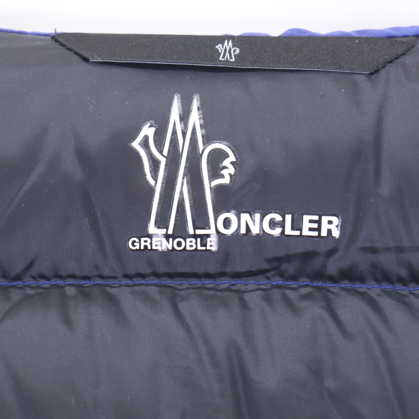 MONCLER モンクレール GRENOBLEグルノーブル【新品同様】DAY-NAMICコレクション BARNAVE フーディダウンジャケット ジャケット