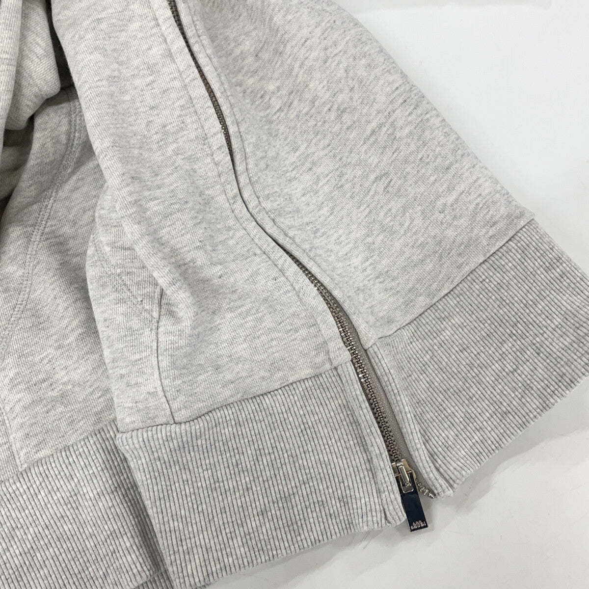 A.P.C. x sacai M27655 Grey HOODIE TAIYO Side Zip Print Pullover Hoodie Top