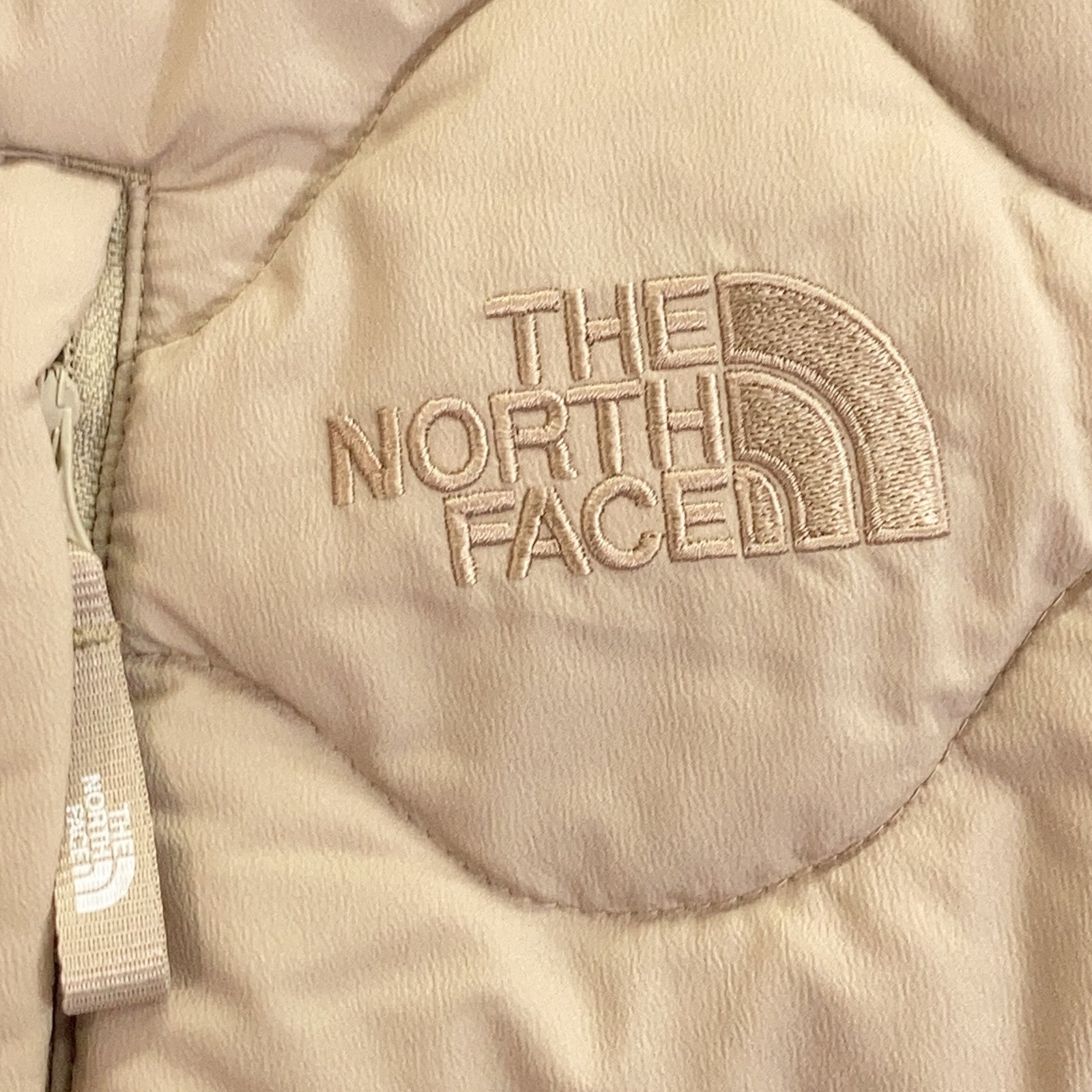 THE NORTH FACE ノースフェイス NJ3NP56K ベージュ FACE ESSENTIAL LIGHT T JACKET キルティングノーカラージャケット ジャケット
