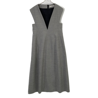 LOHEN Gray Sleeveless Switch V-Neck Dress