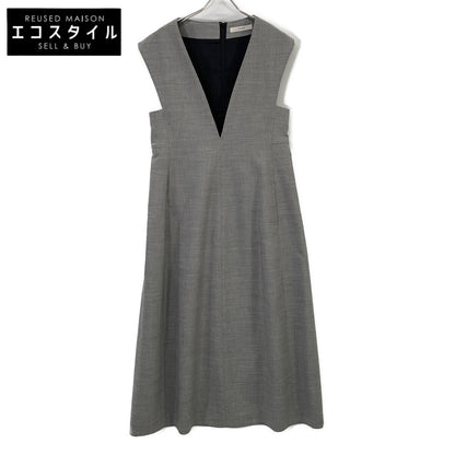 LOHEN Gray Sleeveless Switch V-Neck Dress