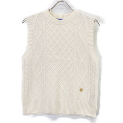 BLUE LABEL CRESTBRIDGE 2025 Ivory x White Knit Vest with Cut and Sew Top 38