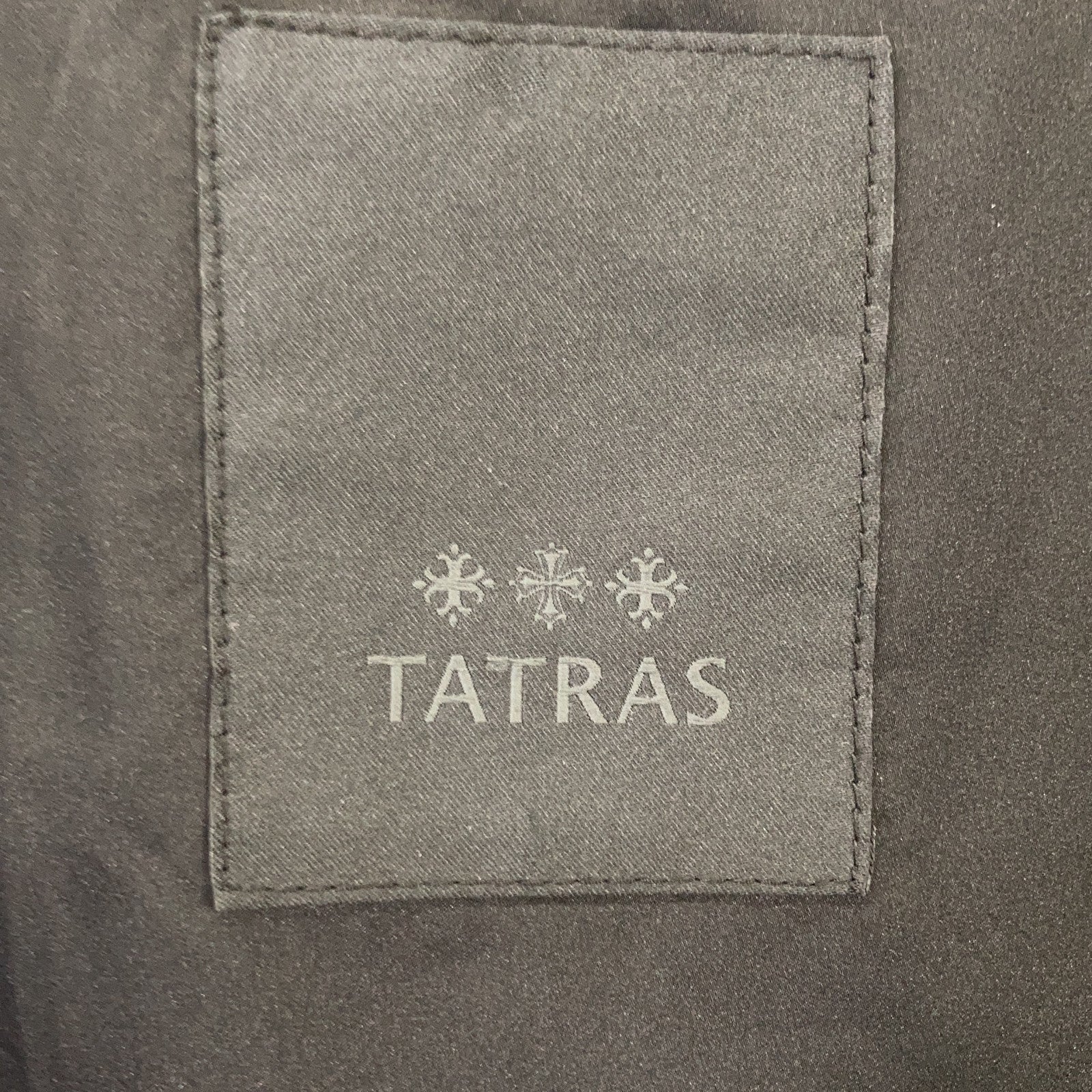 TATRAS 24AW LTAT24A4042-L ANNABELLA Black Collarless Boa Jacket 03