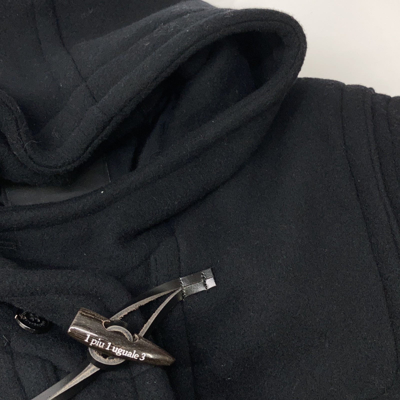1piu1uguale3 ウノピゥウノウグァーレトレ MRC158-WOL158 ブラック DUFFLE COAT フーデッドダッフルコート コート