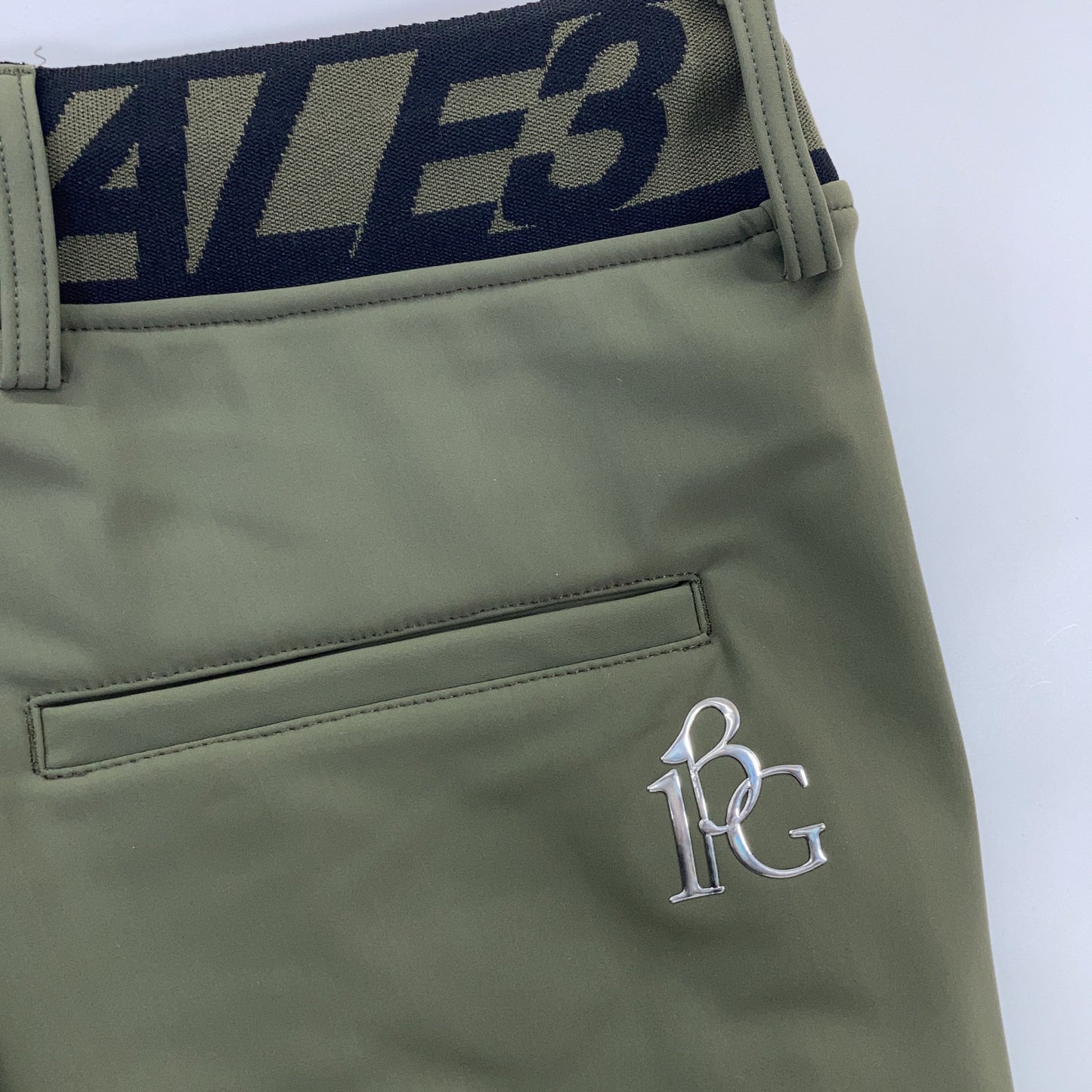 【GOLF】GRP161-NYU106 ｶｰｷ TRACK PANTS 裏起毛ﾄﾗｯｸﾊﾟﾝﾂ ボトムス III メンズ