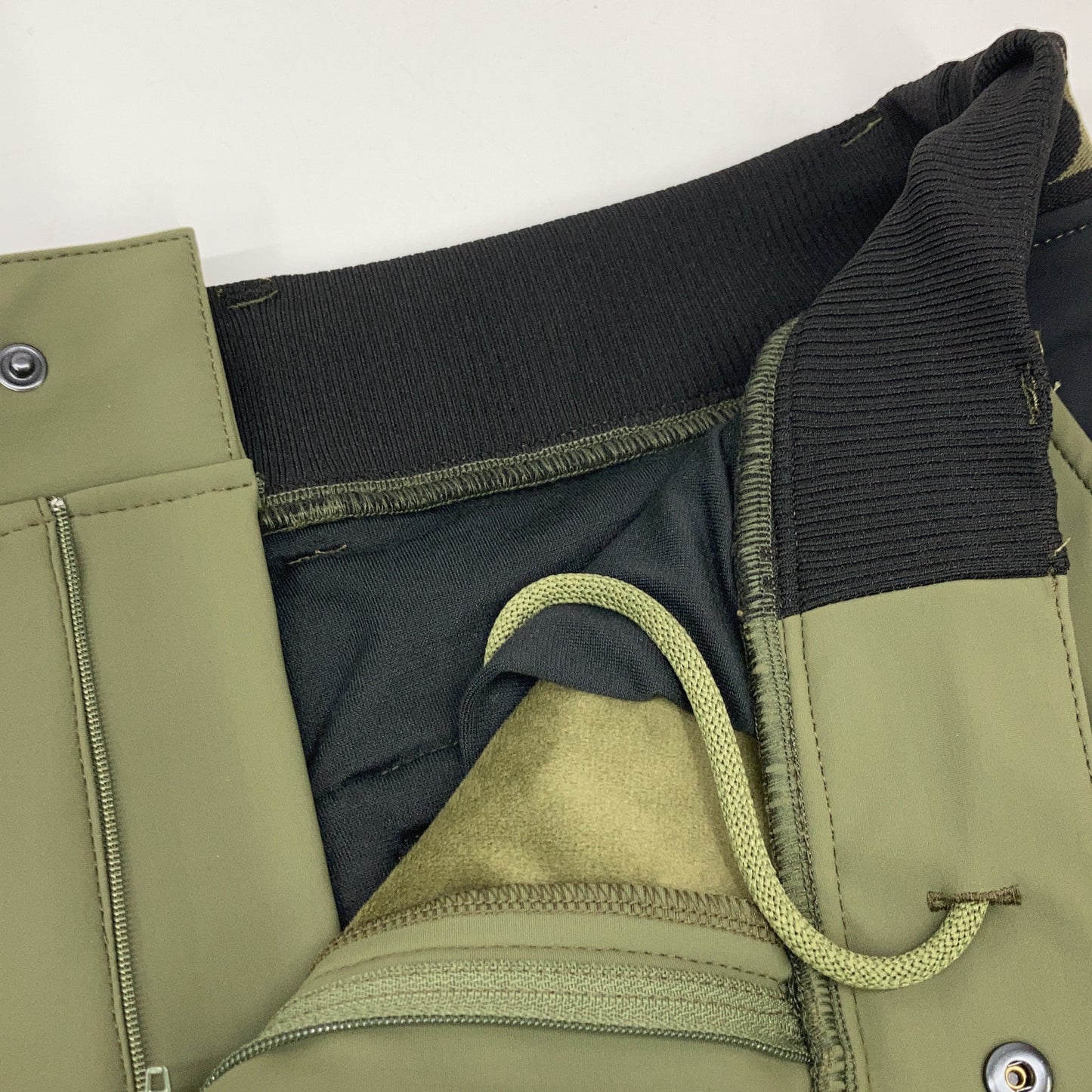 【GOLF】GRP161-NYU106 ｶｰｷ TRACK PANTS 裏起毛ﾄﾗｯｸﾊﾟﾝﾂ ボトムス III メンズ