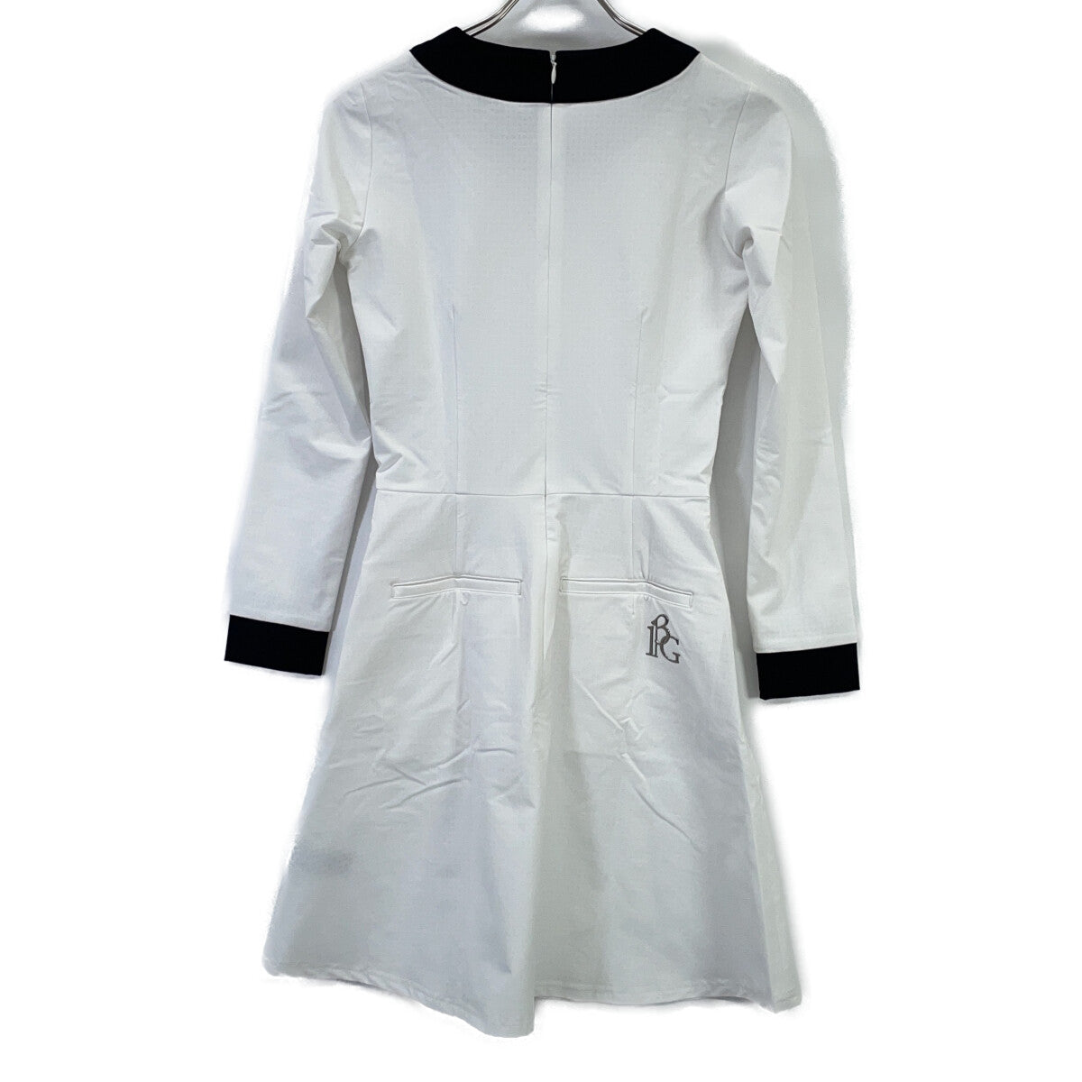 1piu1uguale3 ウノピゥウノウグァーレトレ 【GOLF】GST172-POE437 23AW ホワイト HEM COLOR ONEPIECE ワンピース ワンピース