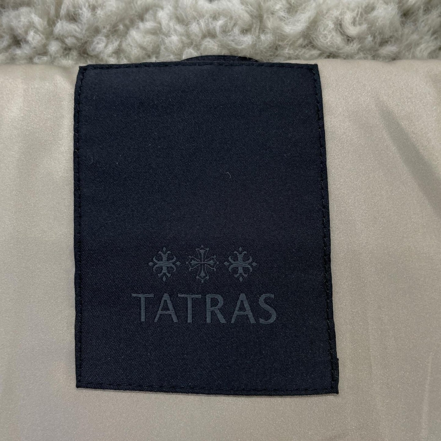 TATRAS タトラス 【美品/国内正规/23年产】LTAT24A4971-L IPAMA 伊帕玛 羊毛质感连帽摇粒绒夹克 02