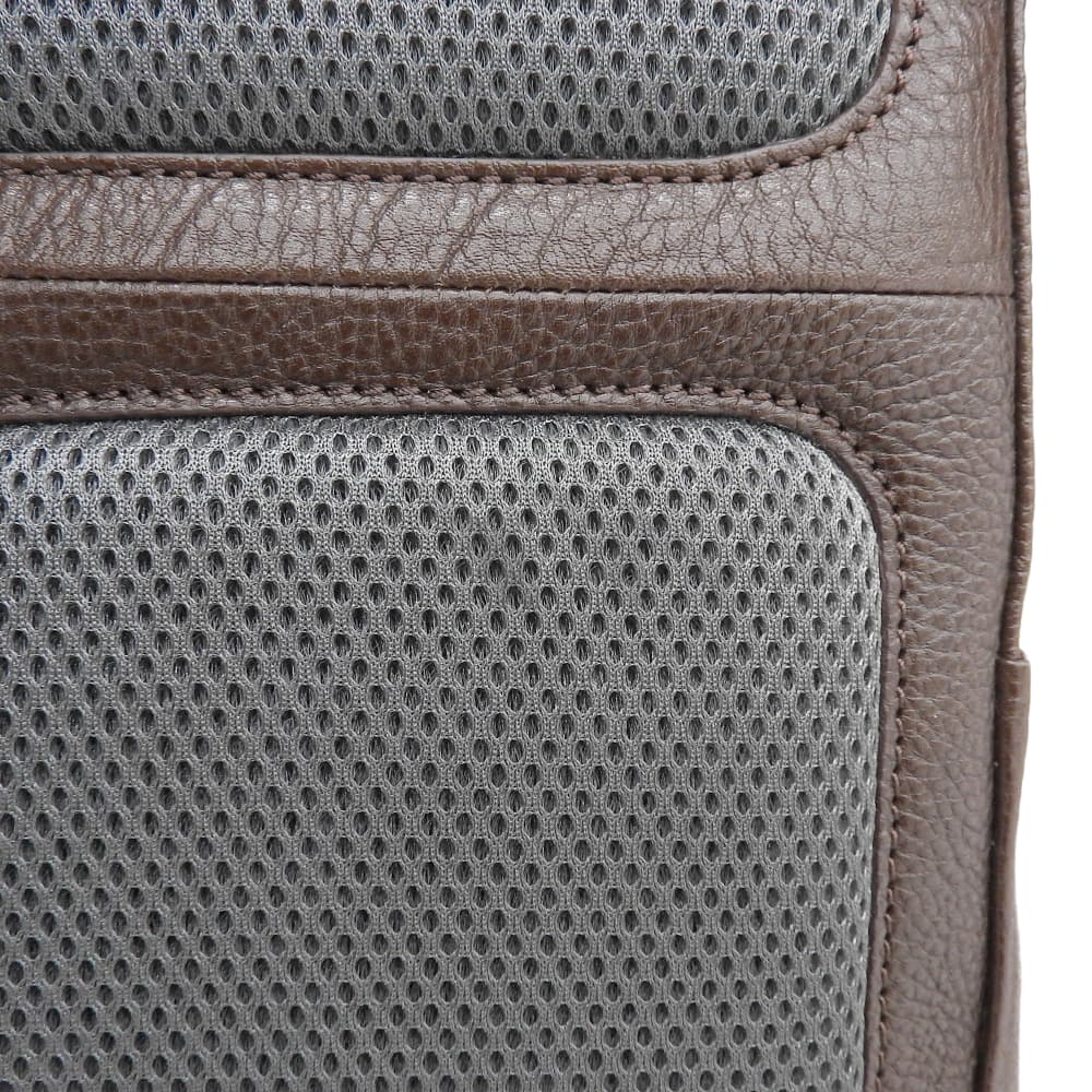 MOTHERHOUSE マザーハウス 新品同様 カゼマトウ バックパック メン カーフレザー リュック デイパック メンズ ダークブラウン MG14782-BM46 リュック バックパック