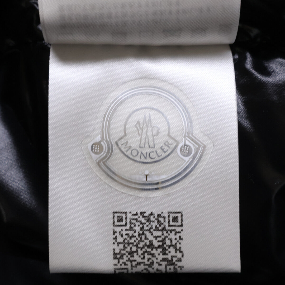 MONTCLA/蒙克莱 标识饰带 连帽 羽绒夹克 男士 2码