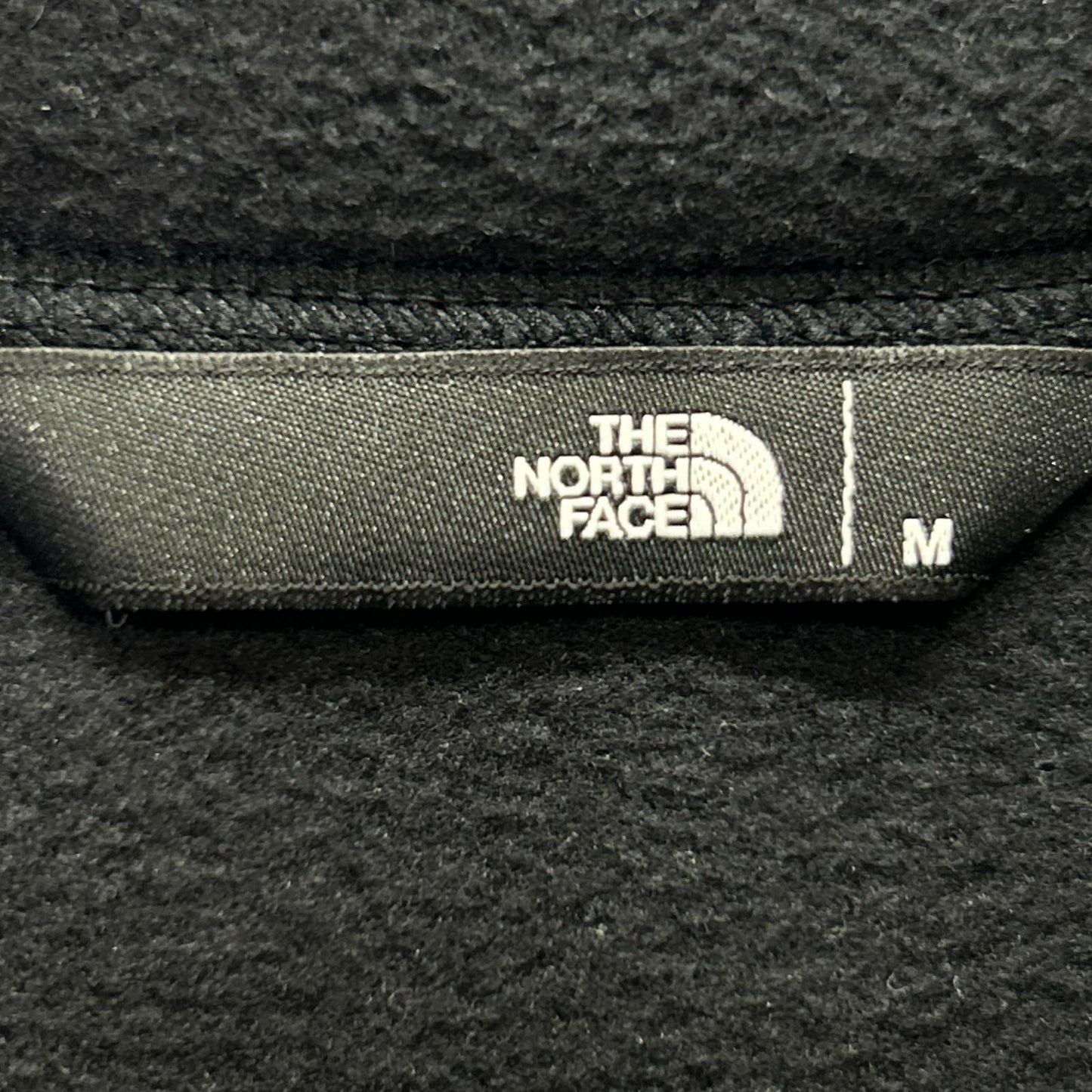 THE NORTH FACE NL62531 Black Field Fleece Half Zip Top