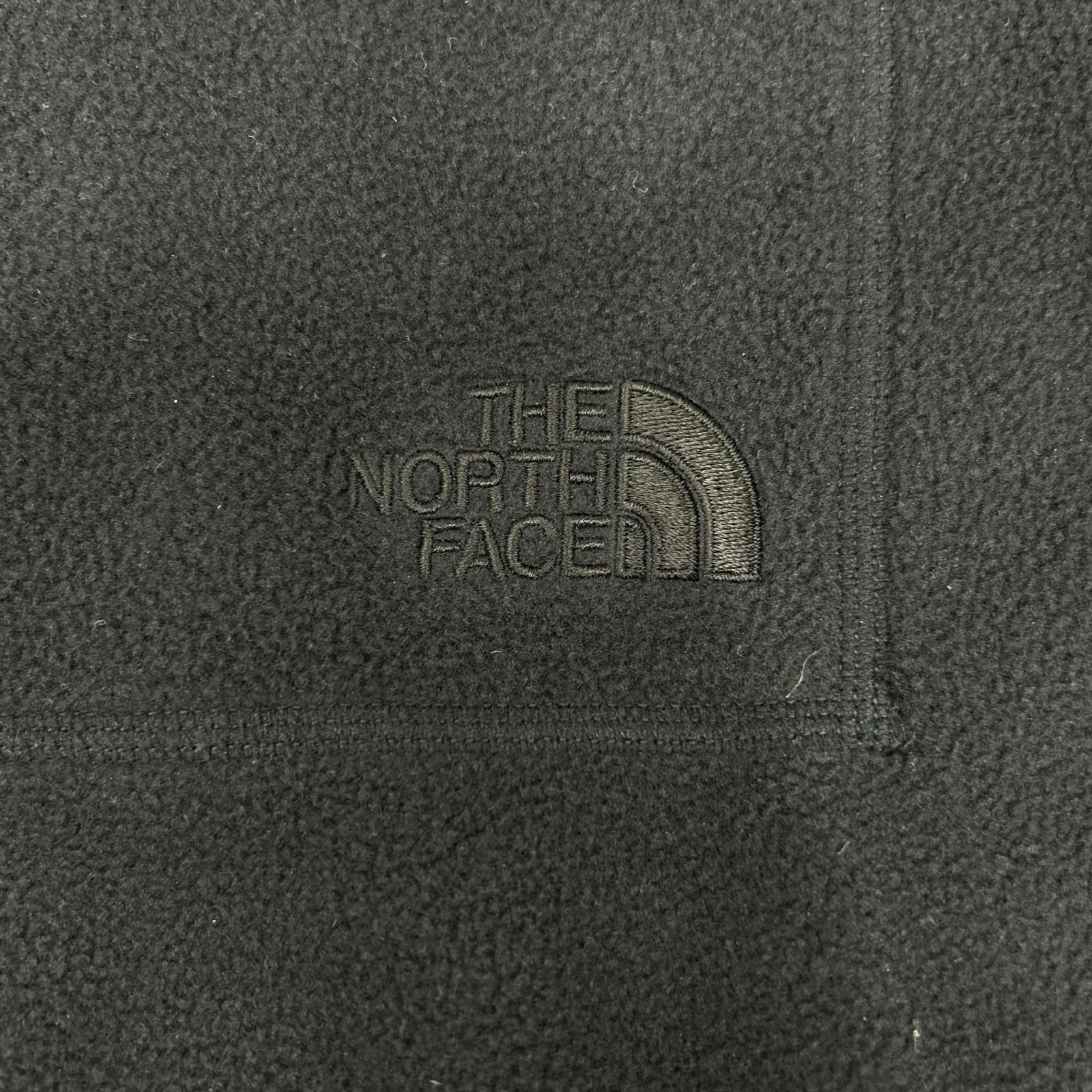 THE NORTH FACE NL62531 Black Field Fleece Half Zip Top