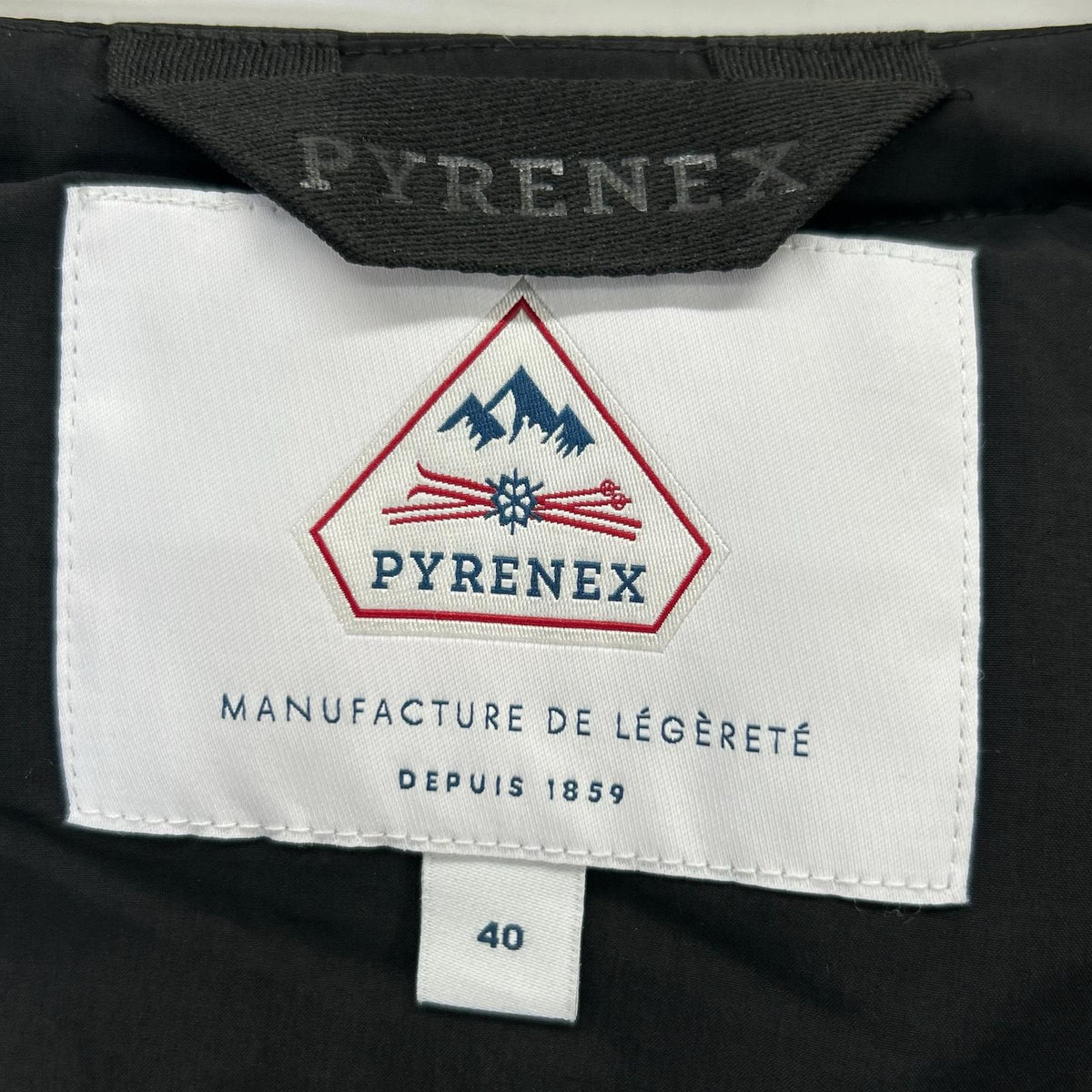 PYRENEX ピレネックス HWY012 ブラック NACRE ノクル ノーカラーキルティングダウンジャケット ジャケット