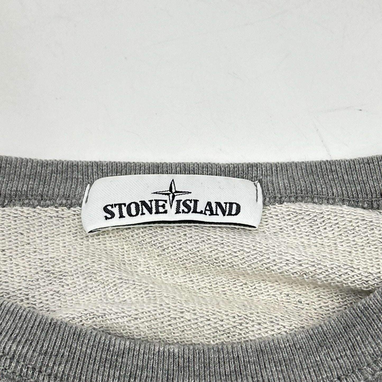 STONE ISLAND STONE ISLAND 【国内正品】681562740 V型插片圆领卫衣 上衣