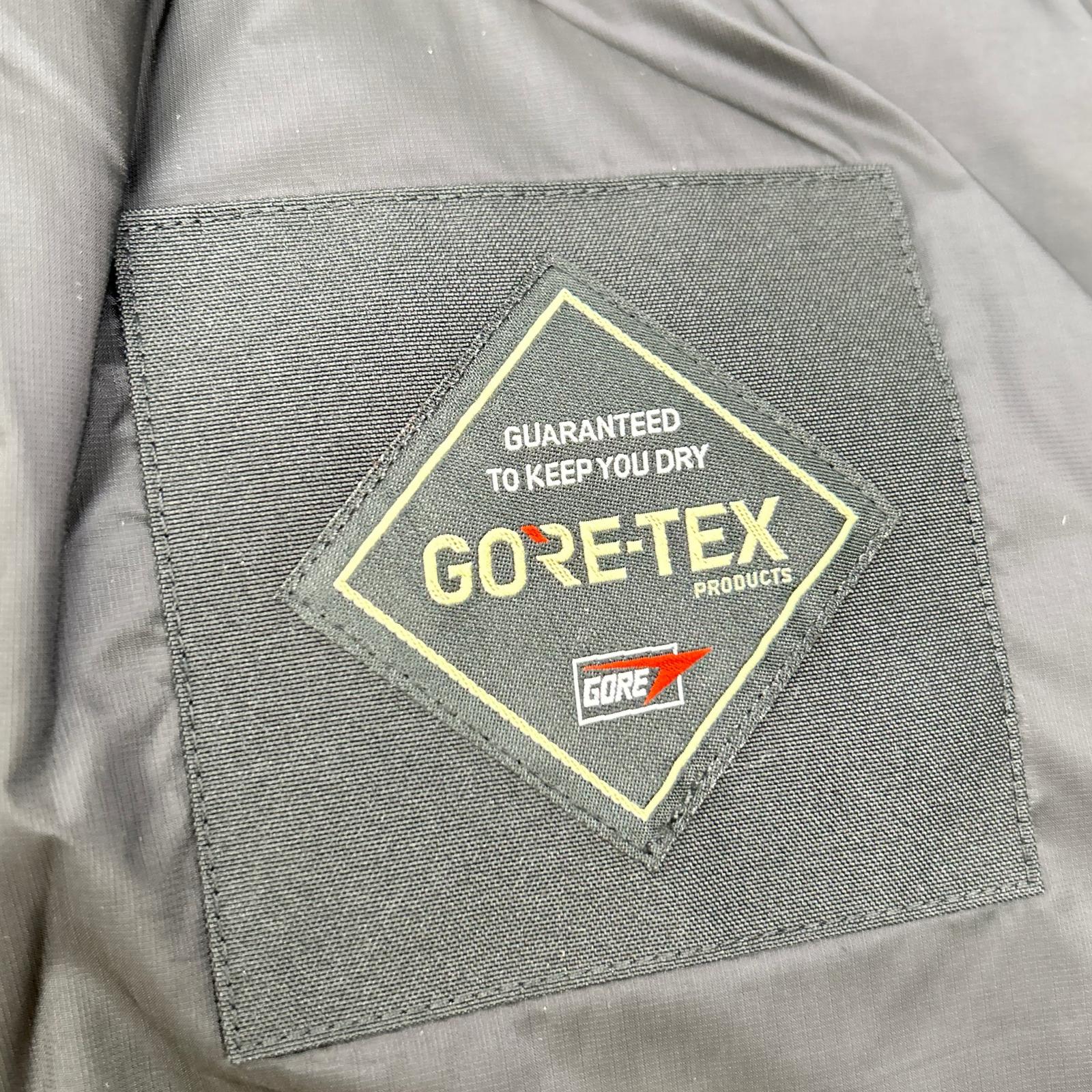 WOOLRICH 羊毛富豪 CFWOOU0474MRU 黑色 GORE-TEX 登山派克大衣 夹克