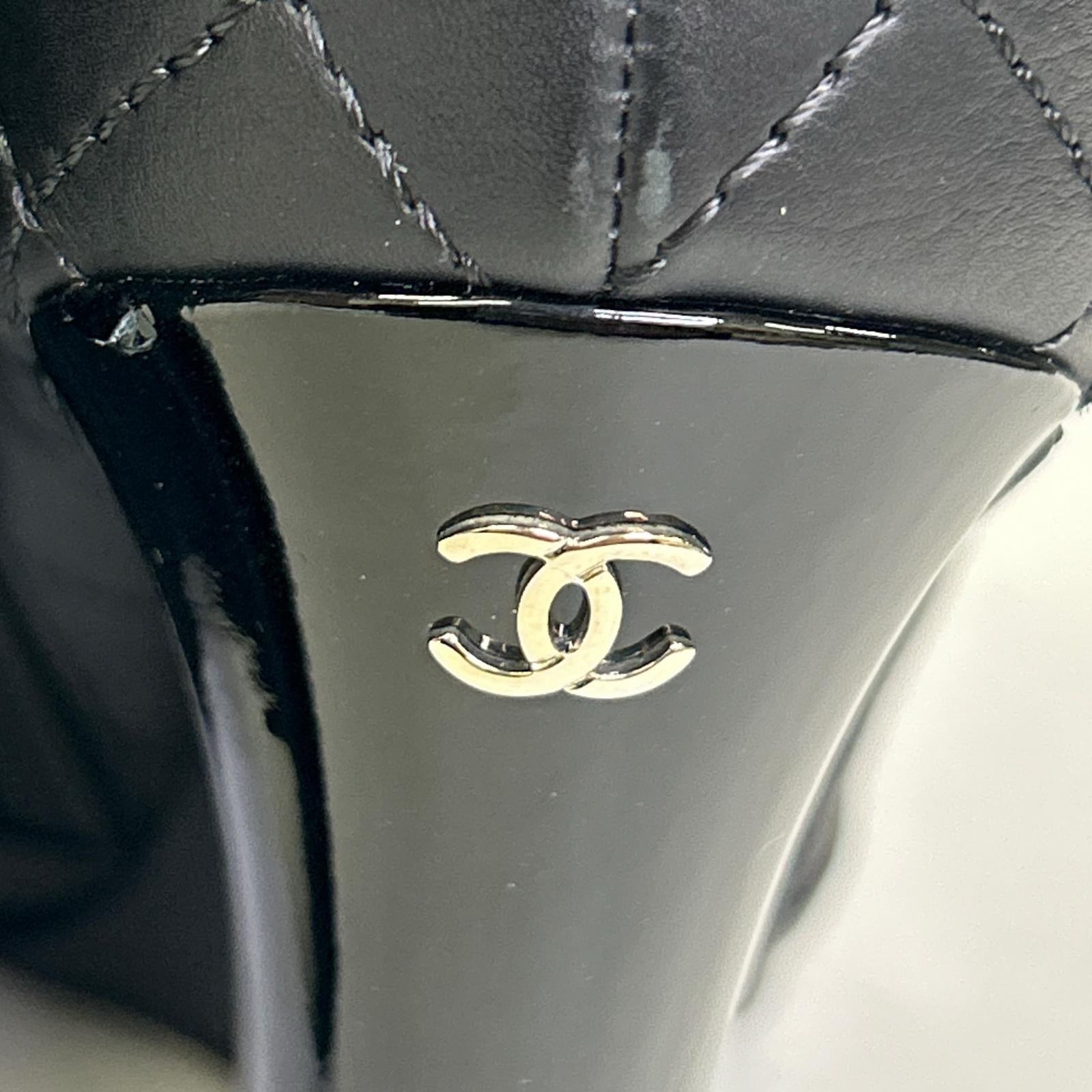 CHANEL 香奈儿 G28698 双C标志漆皮鞋头菱格纹长靴 鞋子