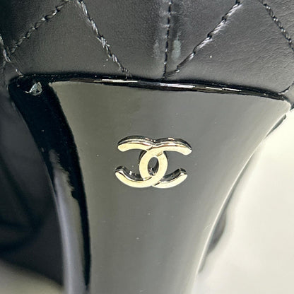 CHANEL 香奈儿 G28698 双C标志漆皮鞋头菱格纹长靴 鞋子