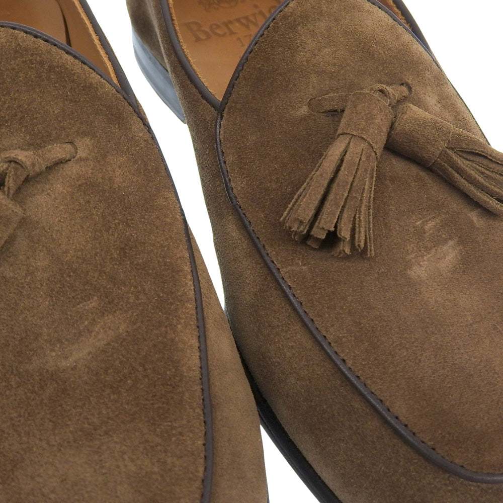 BERWICK バーウィック 美品 スエード タッセルローファー シューズ レディース ライトブラウン 39 FLSGLB 4951 シューズ 39