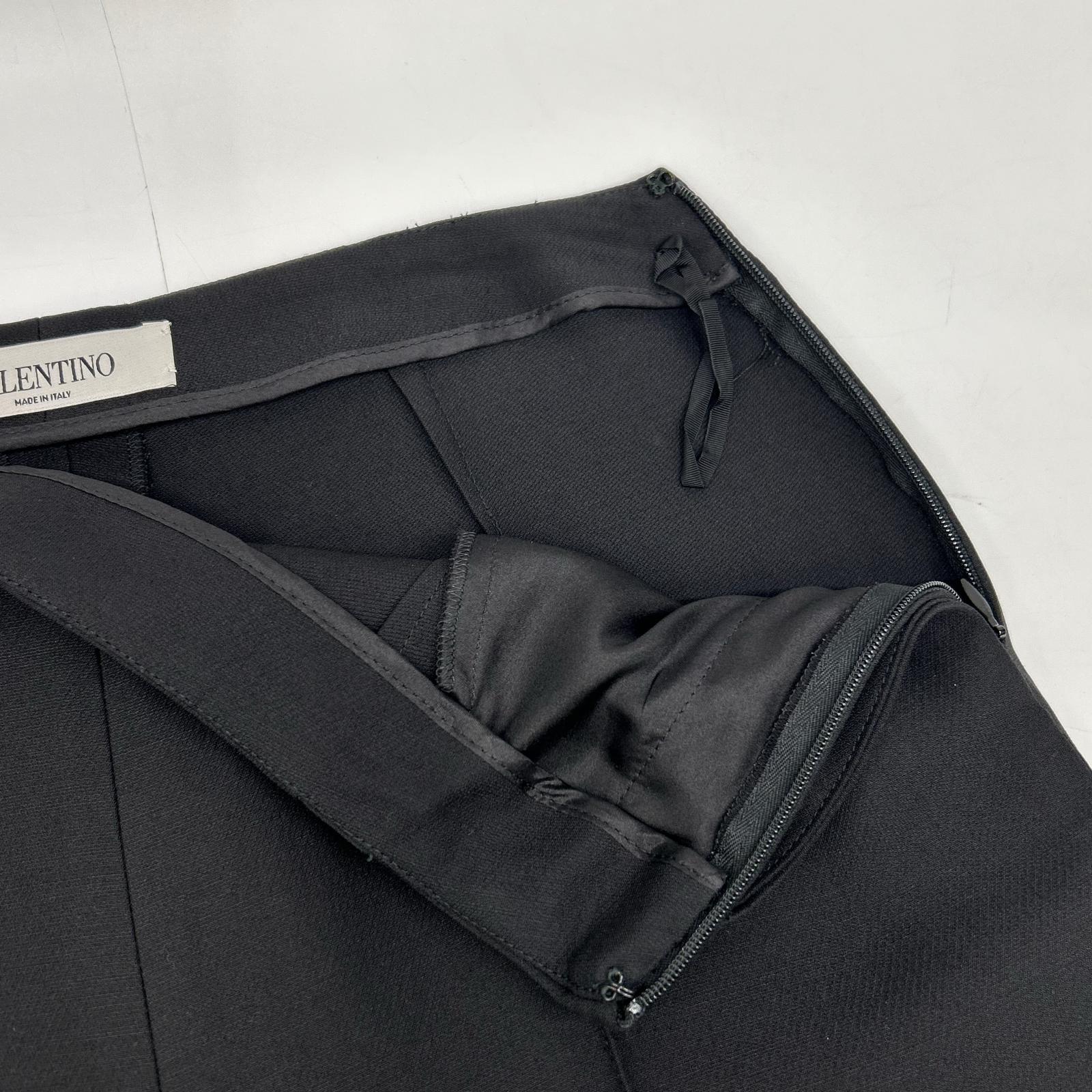 VALENTINO ヴァレンティノ P50201826-0001 ブラック ウール×シルク センタープレス アンクルワイドパンツ ボトムス