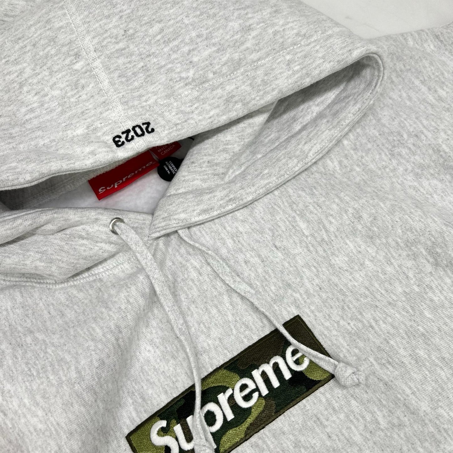 Supreme シュプリーム 23AW 浅灰色 Box Logo 连帽卫衣 迷彩Box Logo连帽衫 上衣