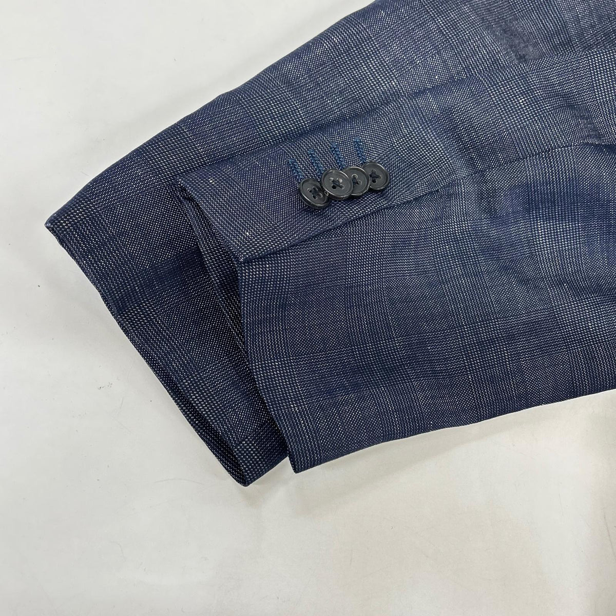 Belvest G10547 Navy Wool x Linen Side Vent 3B Tailored Jacket