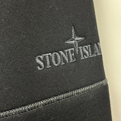 STONE ISLAND ストーンアイランド 23SS K2S156100031 S0213 ブラック レーヨン ロゴ刺繍 ドローコードジップフーディ トップス