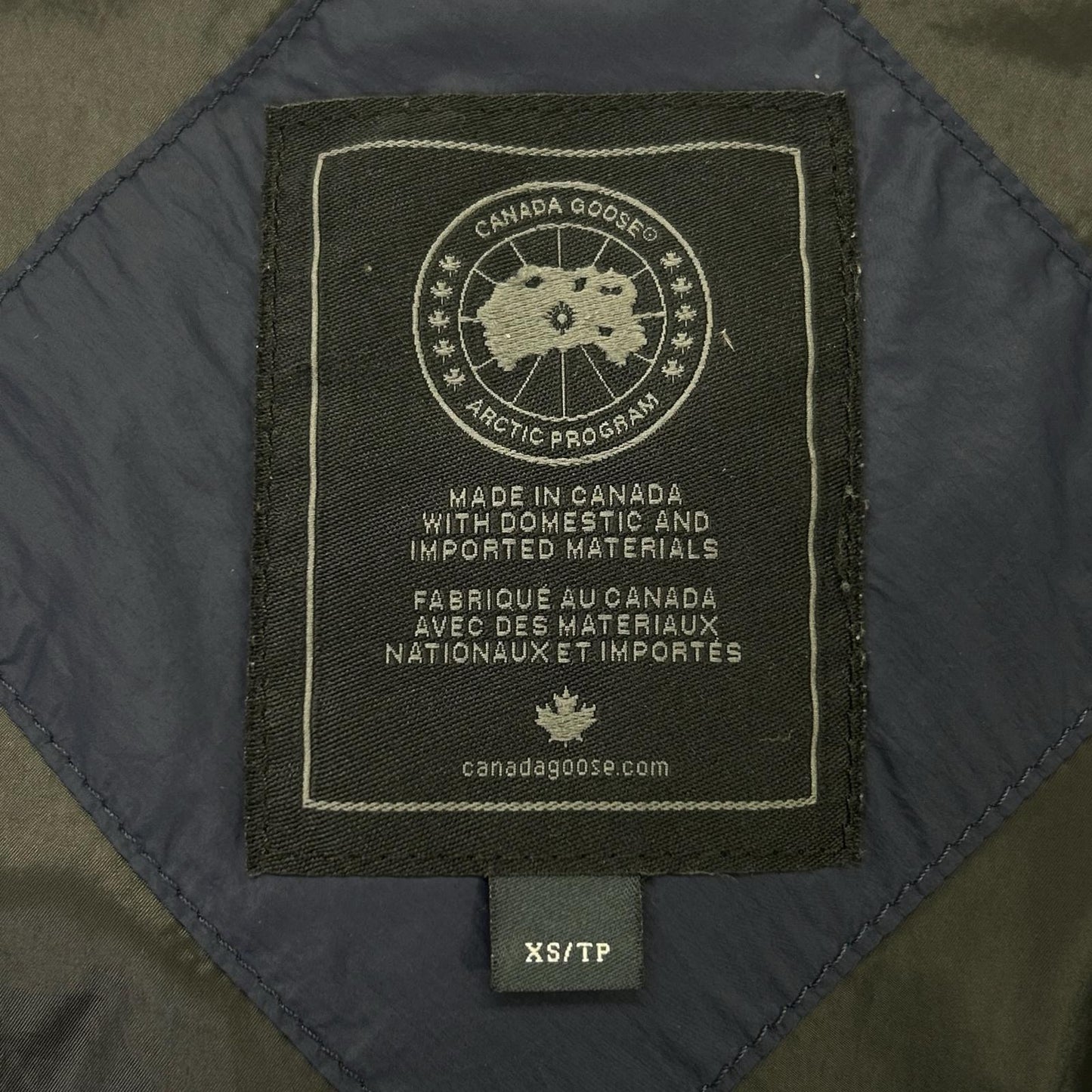 CANADA GOOSE カナダグース 国内正規 2606MB Ventoux Parka ﾌｰﾃﾞｯﾄﾞﾀﾞｳﾝｼﾞｬｹｯﾄ ジャケット XS