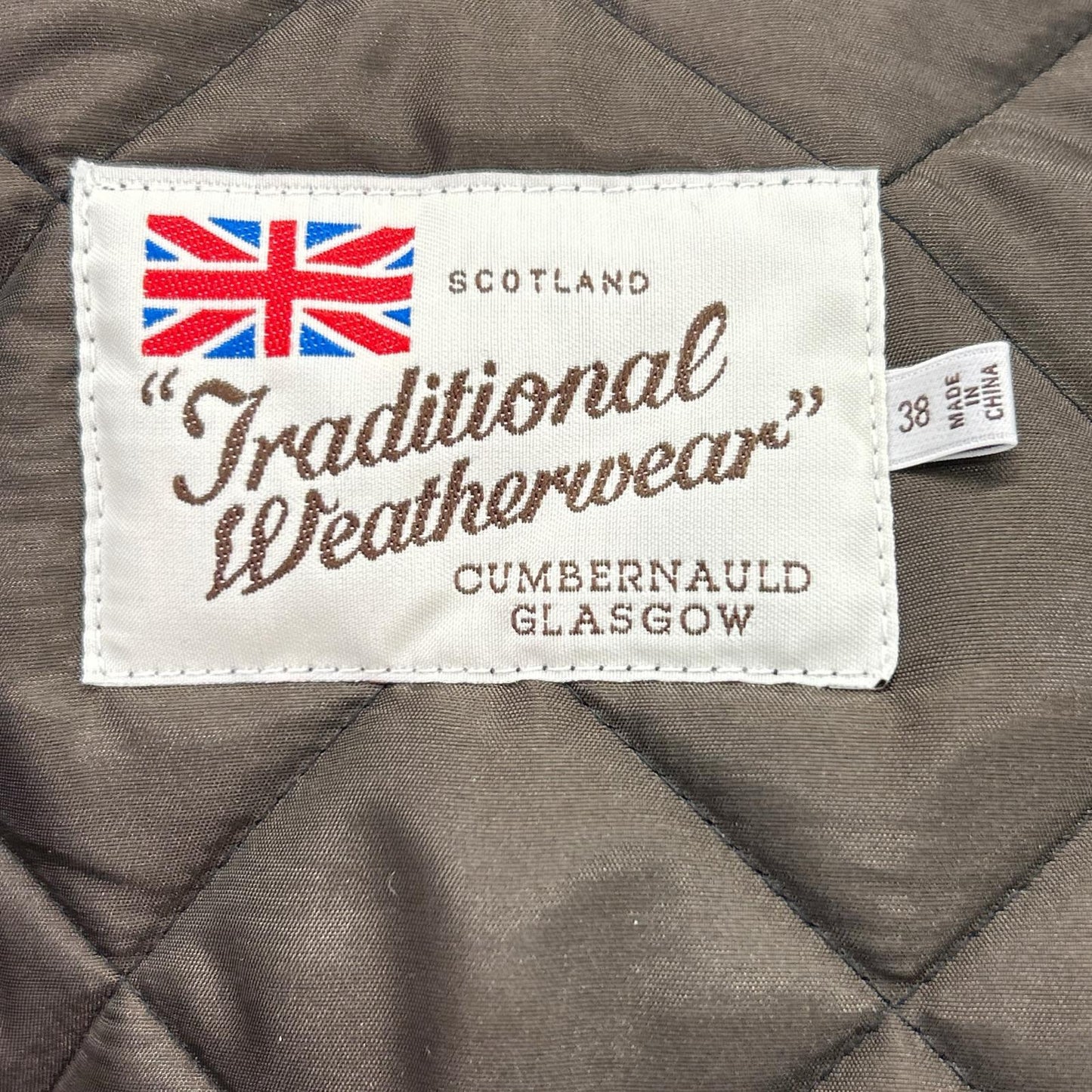TRADITIONAL WEATHERWEAR G222APQCO0324AA Black Quilted Jacket 38