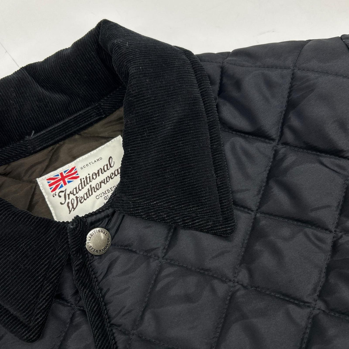 TRADITIONAL WEATHERWEAR G222APQCO0324AA Black quilted jacket jacket