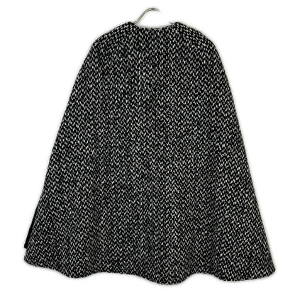 MADISONBLUE MB194-2022 Black x White Wool Mohair Side Slit Collarless Cape Coat Coat 01 (S)