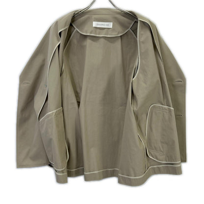 GALERIE VIE 伽列维 24SS 米色 粉末棉斜纹短款风衣 外套