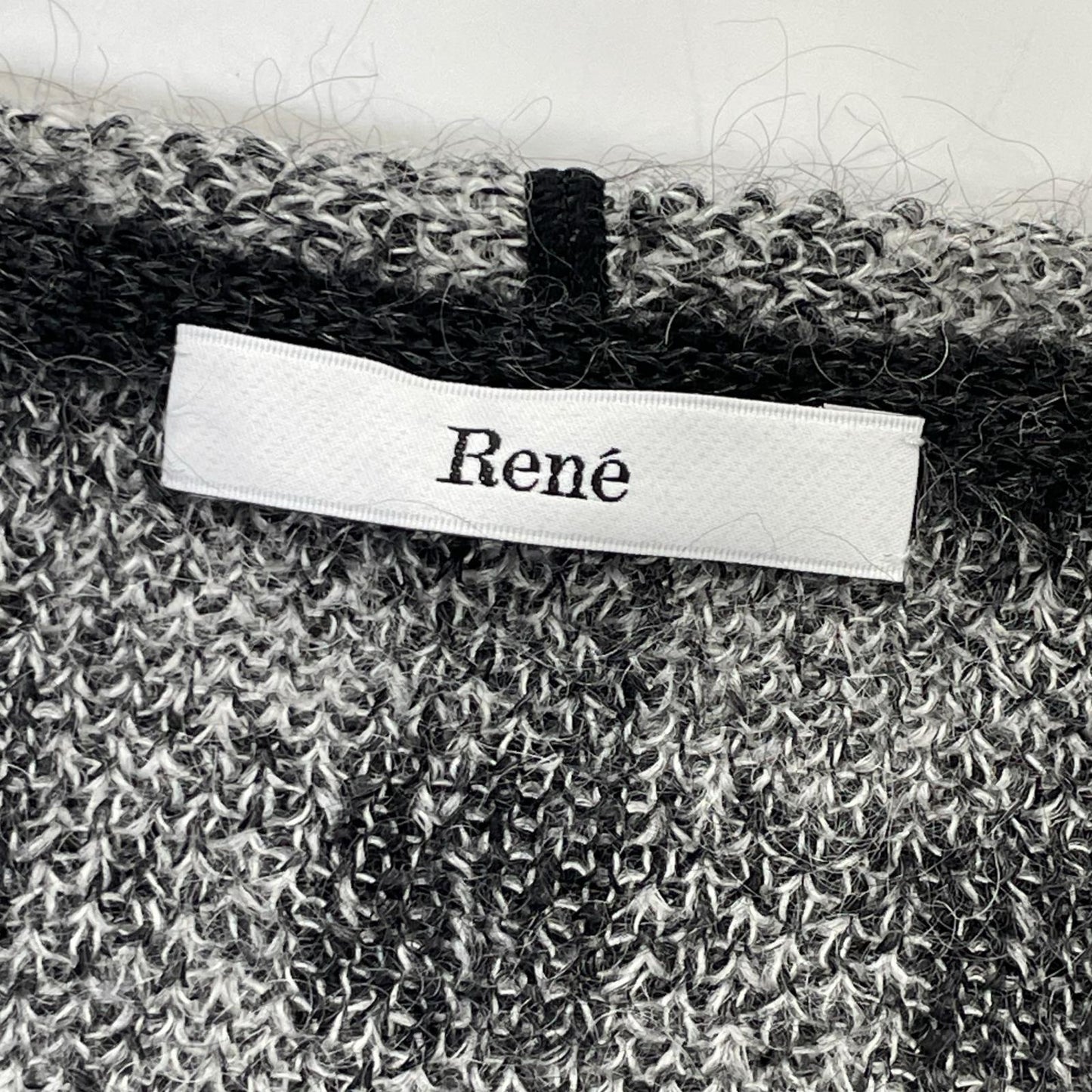 Rene 6342110 Gray Kid Mohair x Nylon x Wool Check Pearl Zip Knit Hoodie Top