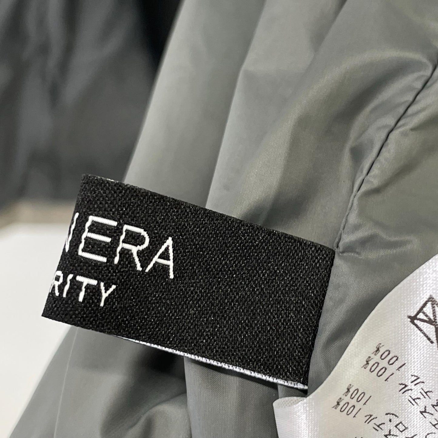 TOLNERA by Priority トルネラ T56171JS グレー リブ切り替えナイロンコート コート