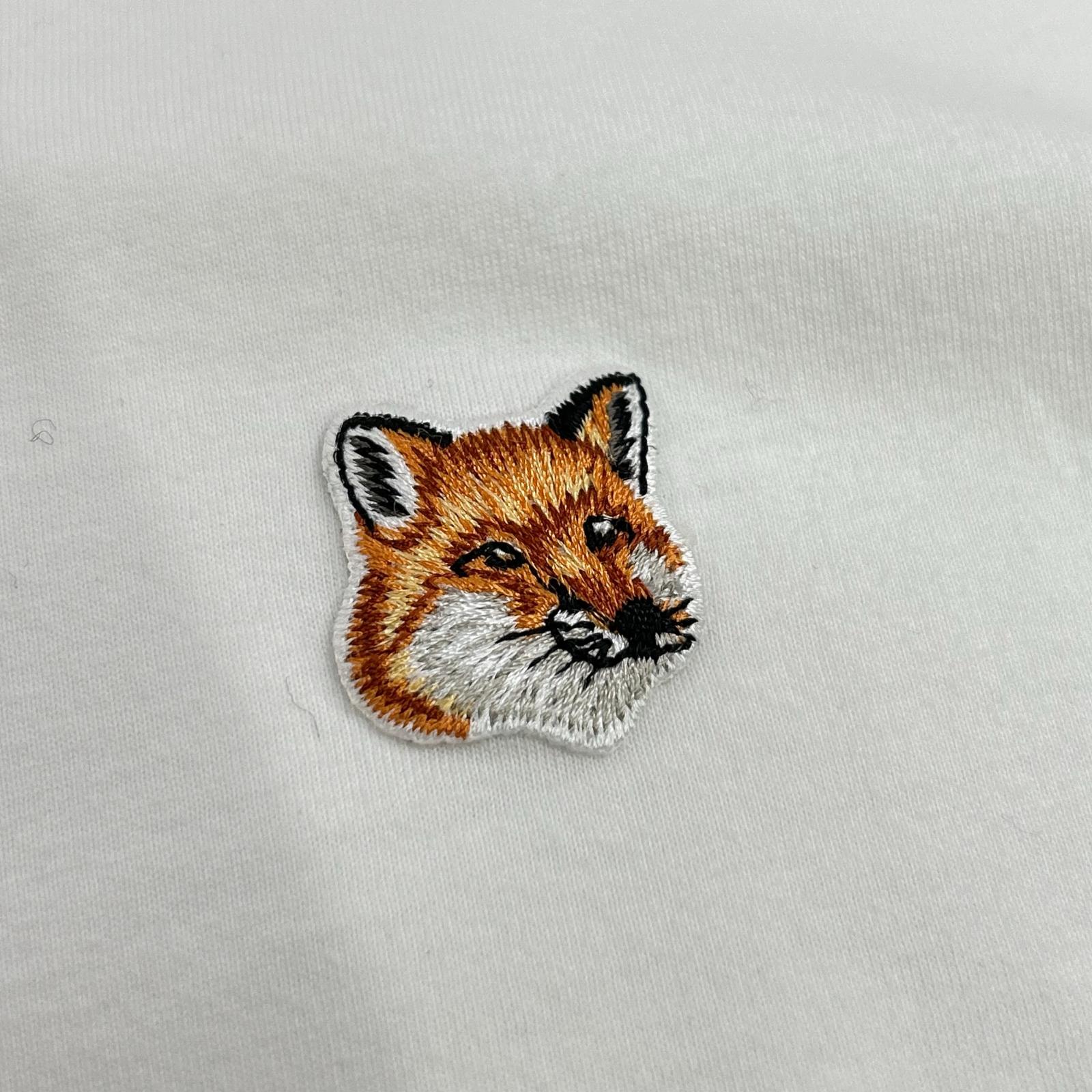 MAISON KITSUNE メゾンキツネ FU001630010 ホワイト フォックスヘッドパッチ ロングスリーブカットソー トップス