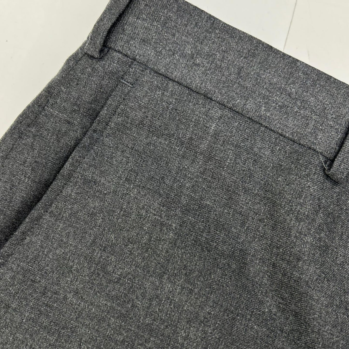 19-20-3760 Gray Wool Center-Pleated Tapered Slacks Bottoms 34 Men's