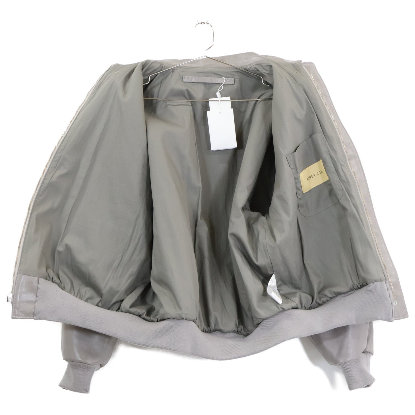 AVIREX7522 AVIREX7522 【新品/国内正品/25AW】7835950020 A-2 牛皮飞行夹克 夹克