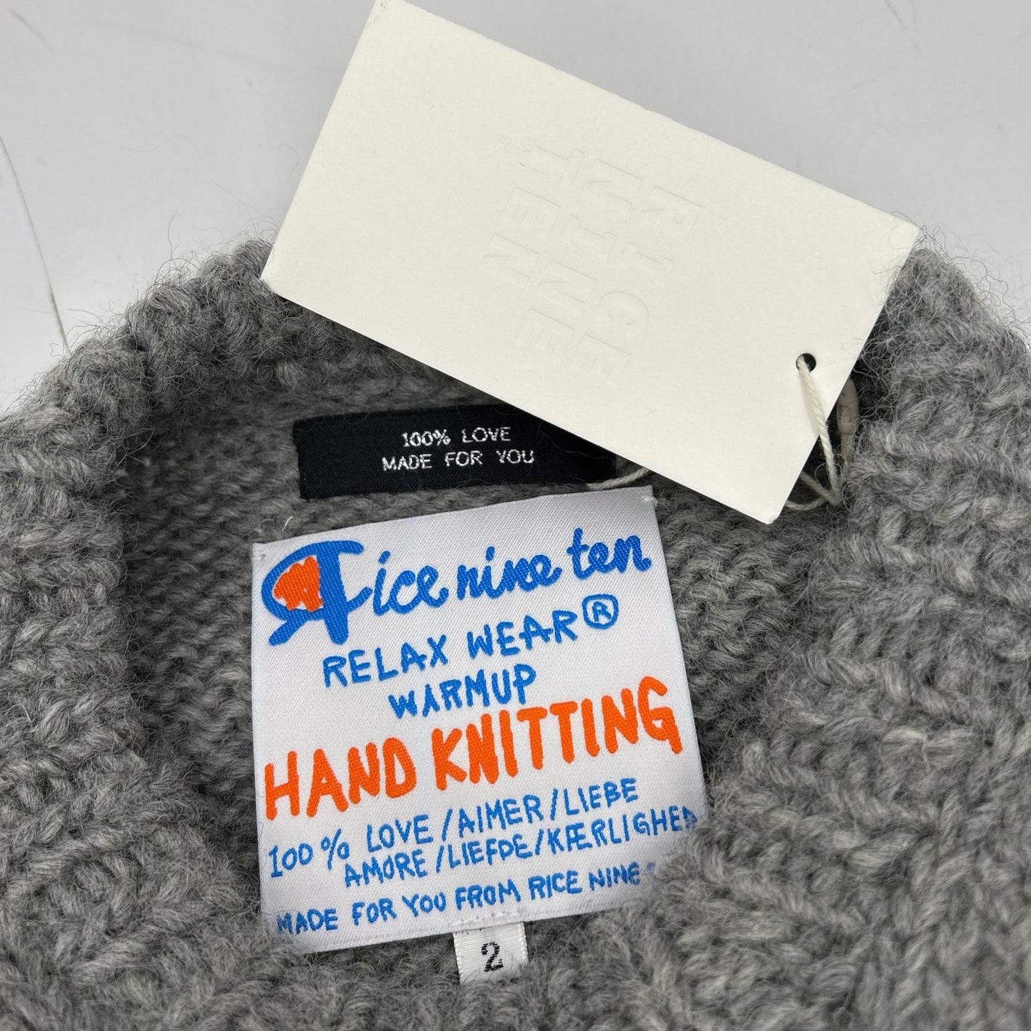 RICE NINE TEN HKN-SW Grey Three-Needle Embroidery HAND KNITTING SWEATSHIRT Top