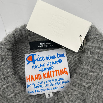 RICE NINE TEN HKN-SW Grey Three-Needle Embroidery HAND KNITTING SWEATSHIRT Top