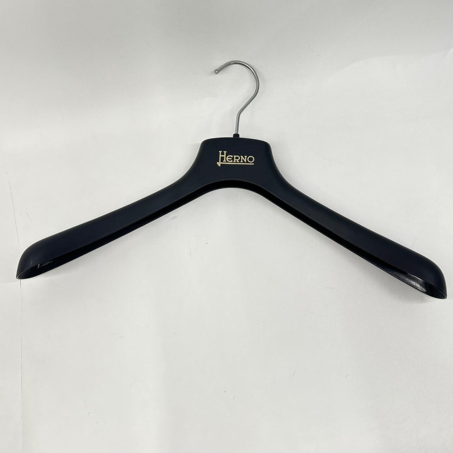 HERNO 赫尔诺 PI123UL-11106 黑色 Laminar层压 GORE-WINDSTOPPER 连帽羽绒夹克 夹克 50 男士