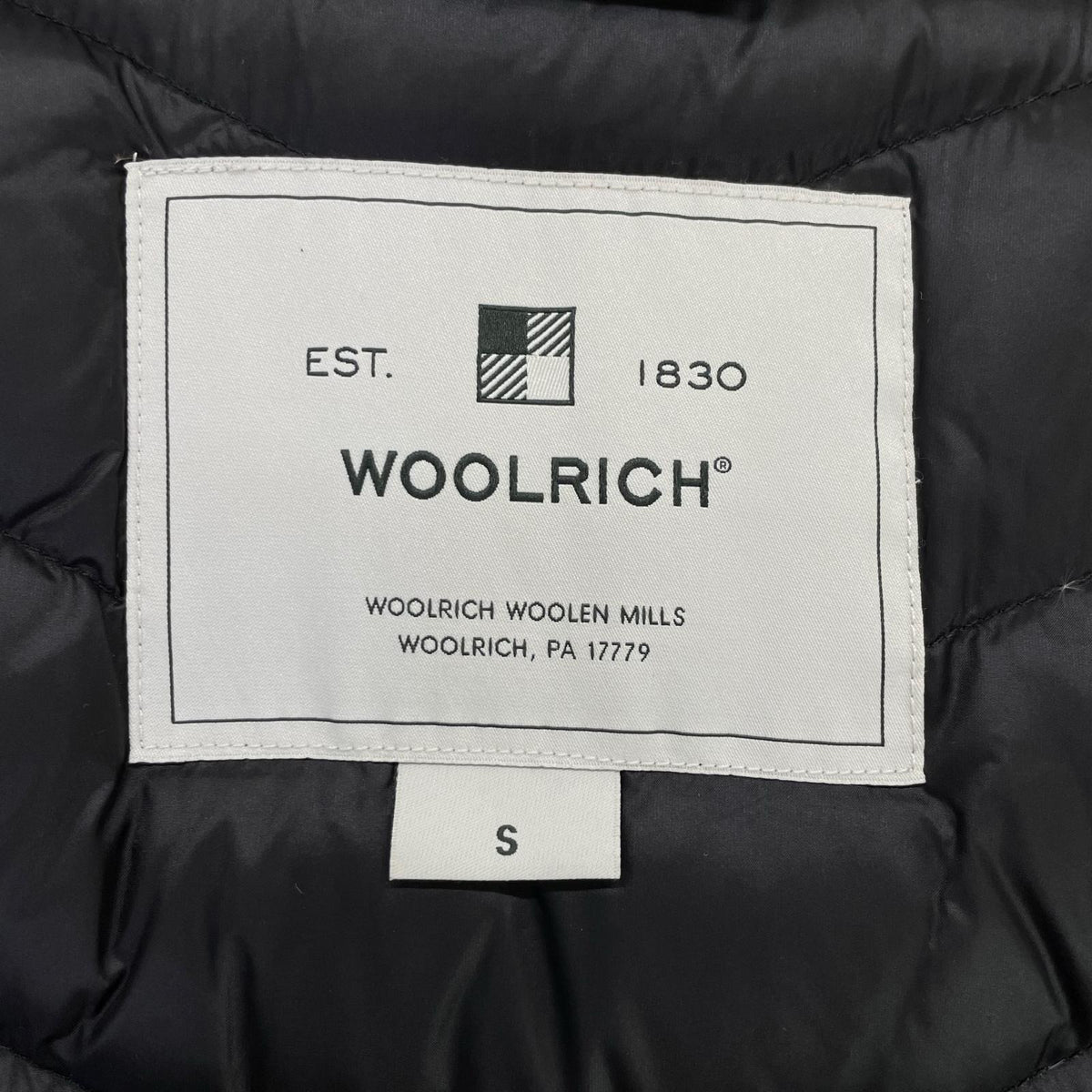 WOOLRICH ウールリッチ WWCPS2807 ブラック BOW BRIDGE/ボウブリッジ ラビットファー フーデッドダウンコート ジャケット