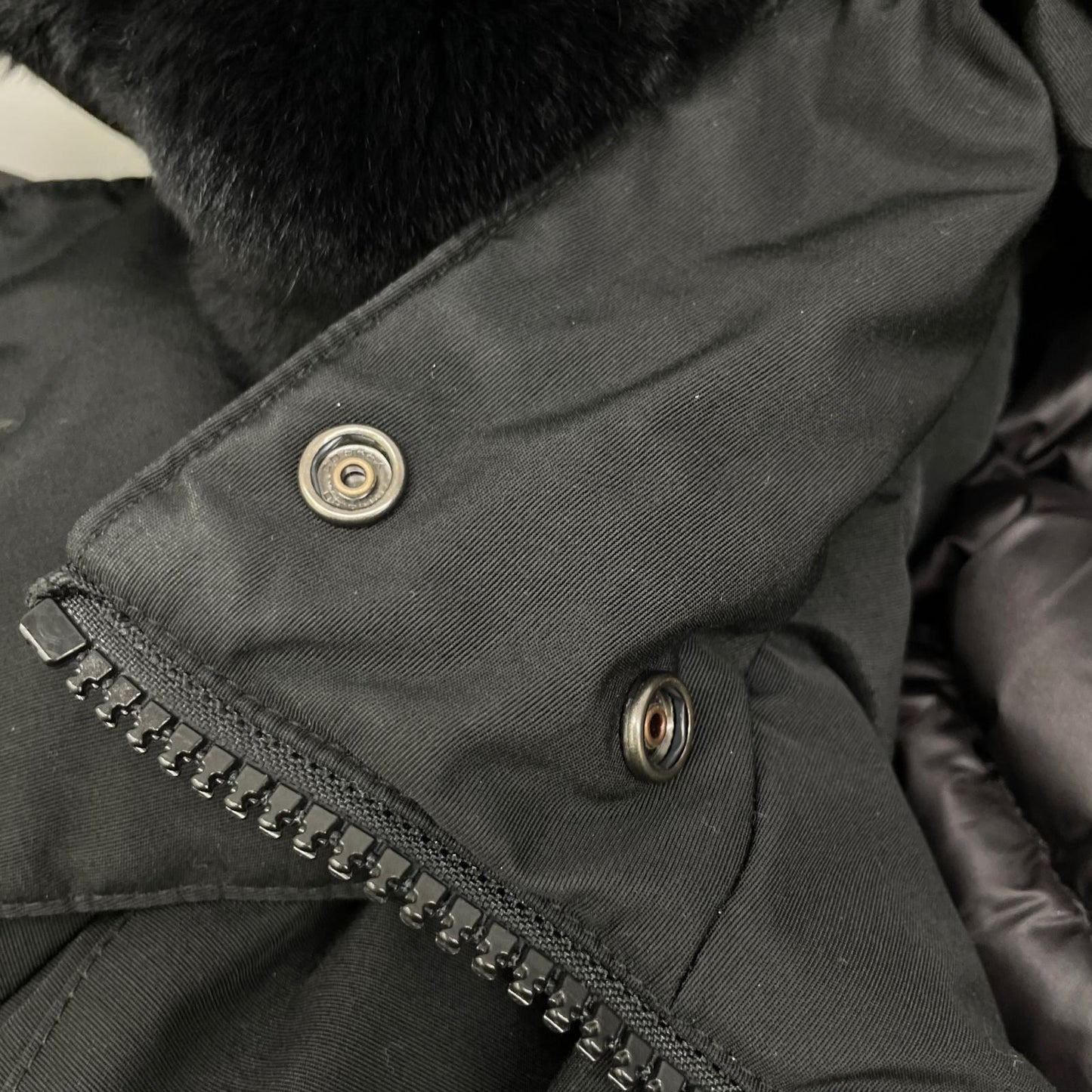 WOOLRICH ウールリッチ WWCPS2807 ブラック BOW BRIDGE/ボウブリッジ ラビットファー フーデッドダウンコート ジャケット
