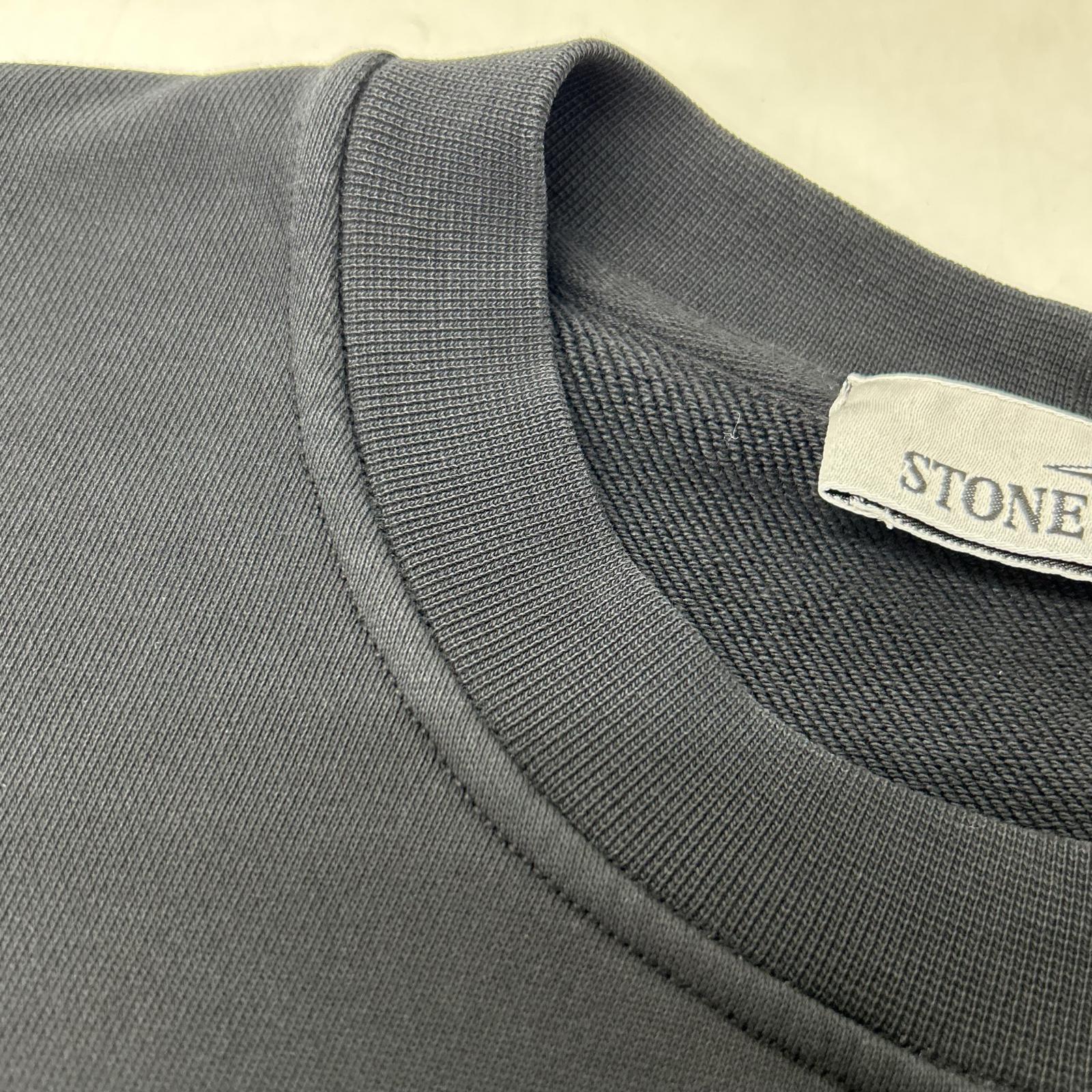 STONE ISLAND ストーンアイランド K1S156100667 S0124 ブラック コットン混 ロゴ刺繍 クルーネックスウェットプルオーバー トップス